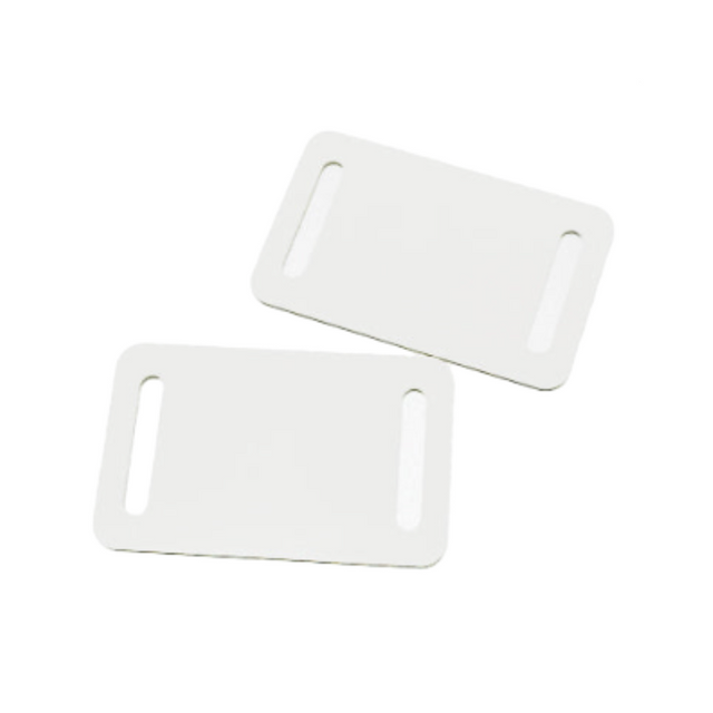 بطاقة RFID Nfc 13.56 ميجا هرتز مقاس 40 * 25 مم لبطاقة معصم PVC الفارغة مسبقًا مع فتحات