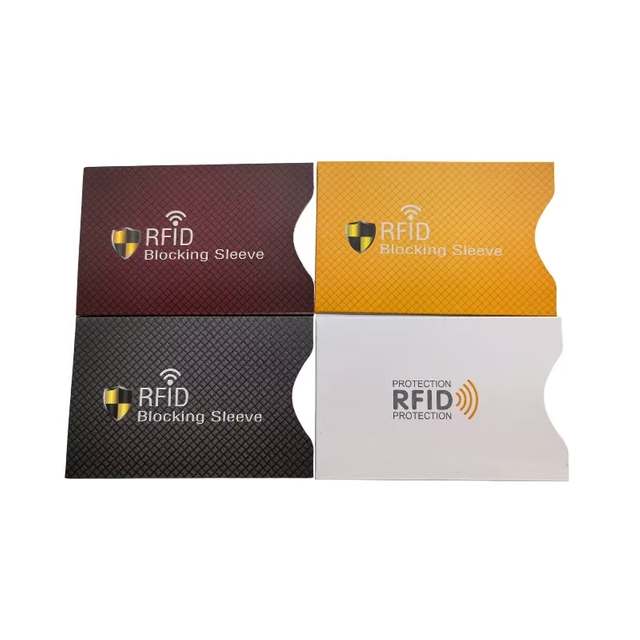 Zabezpieczenie przed kradzieżą RFID Blokowanie etui na karty Etui na karty identyfikacyjne Ochraniacz na karty kredytowe
