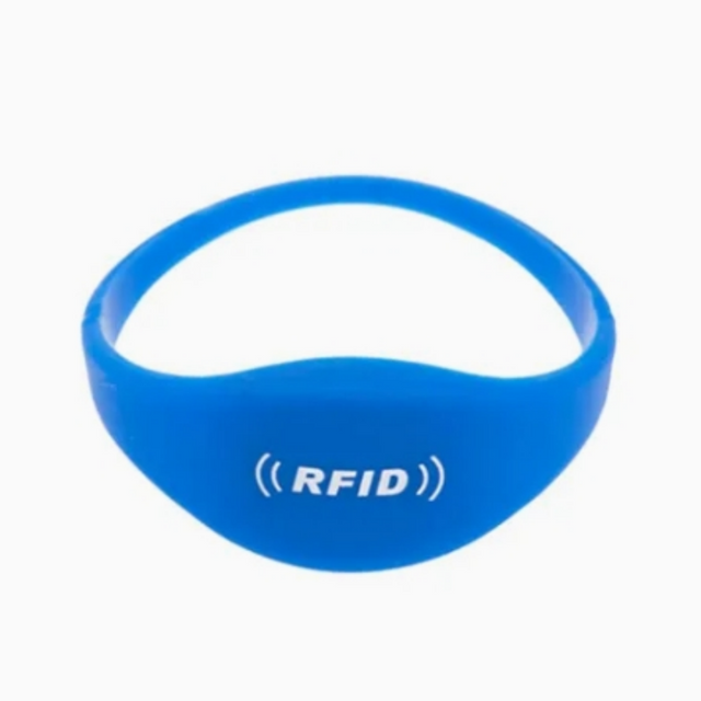 13.56MHZ RFID Silicone Wristband ISO14443A Customized Logo NFC Bracelet 