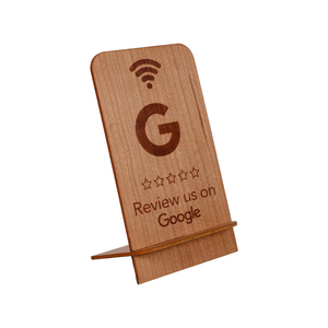 Anpassbarer Google-Rezensionsst&auml;nder aus Holz mit programmierbaren Tischtippkarten